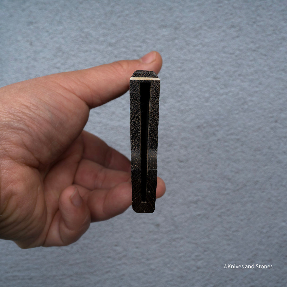 K&S Santoku Saya 硬木標準型材(最大 180 毫米)