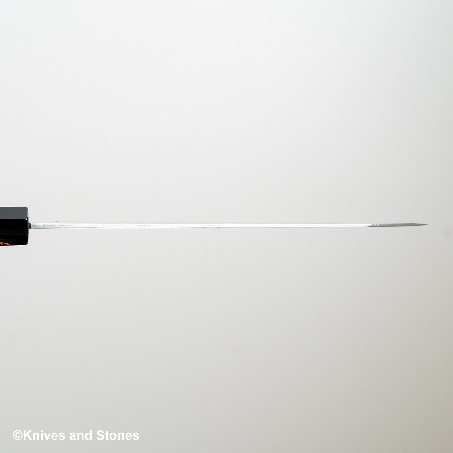 Tanaka Ginsan Nashiji Gyuto 240 柚木手柄