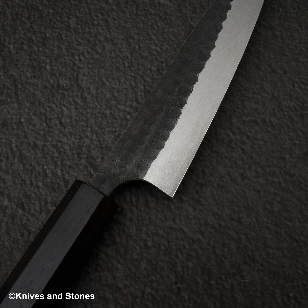 安立青紙超級槌目黑打小刀 120mm 不鏽鋼夾層