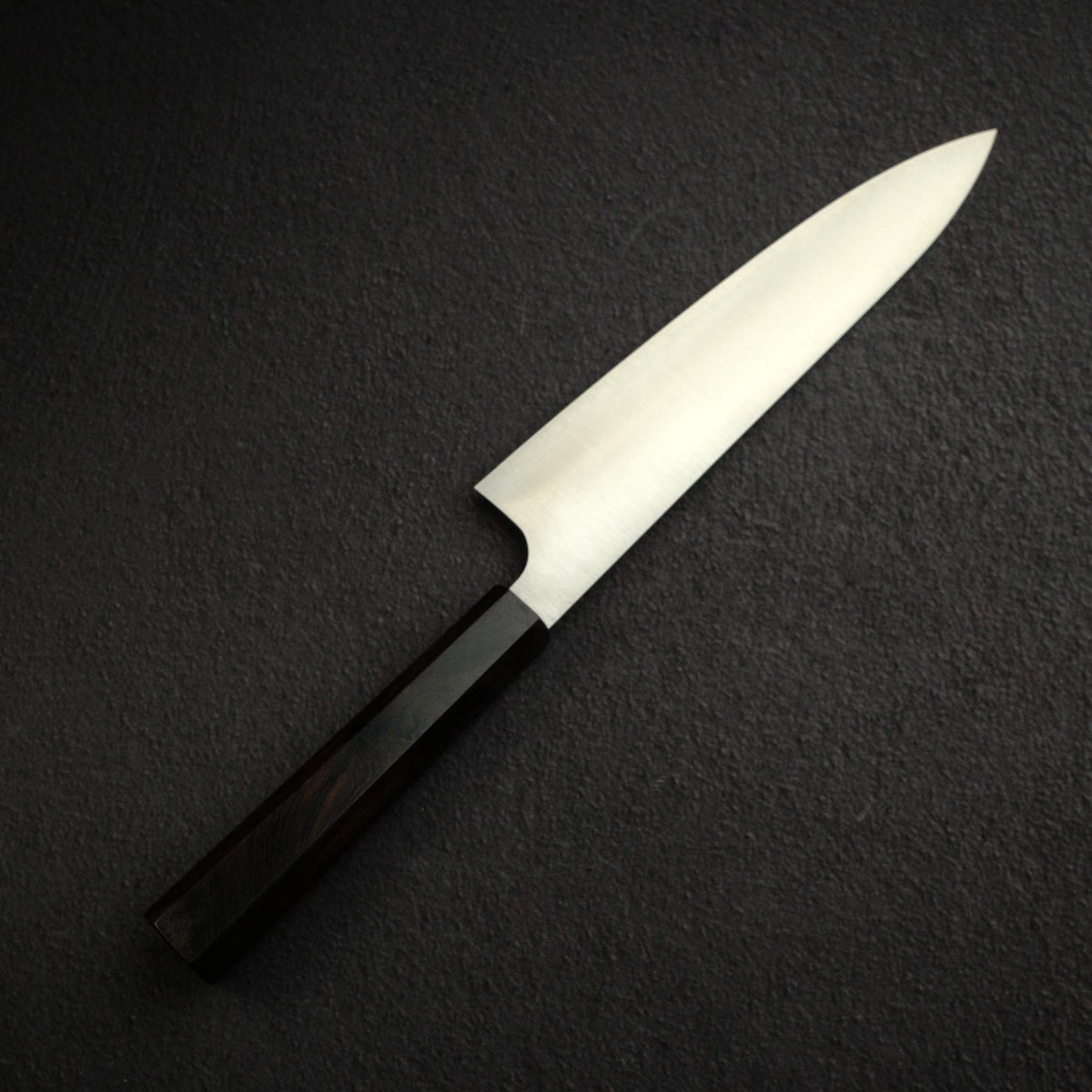 小林圭 SG2 鏡面 牛刀 210mm,黑檀木刀柄