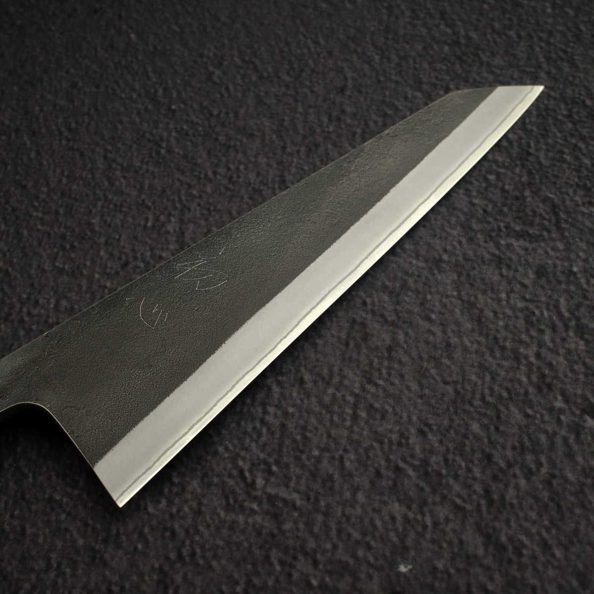 吉兼 白鋼二號 黑打 梨地 去骨刀 150mm 不鏽鋼夾層 黑檀木 作 初心