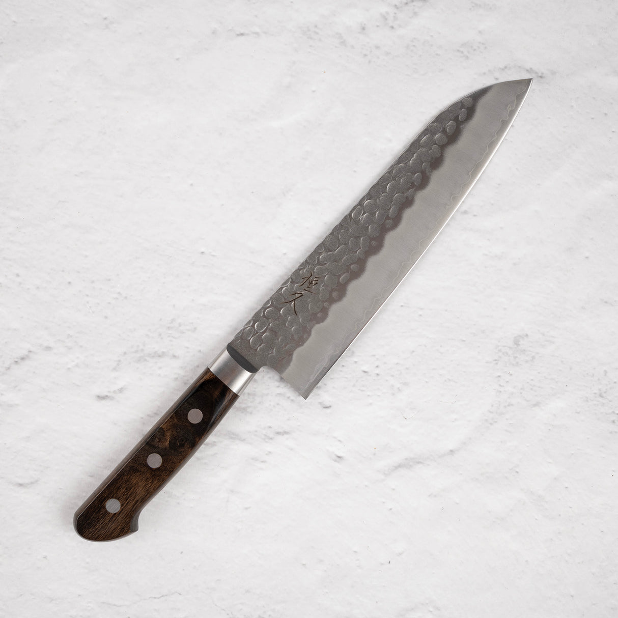 Tsunehisa AUS8 Tsuchime Santoku 180毫米棕色西方手柄