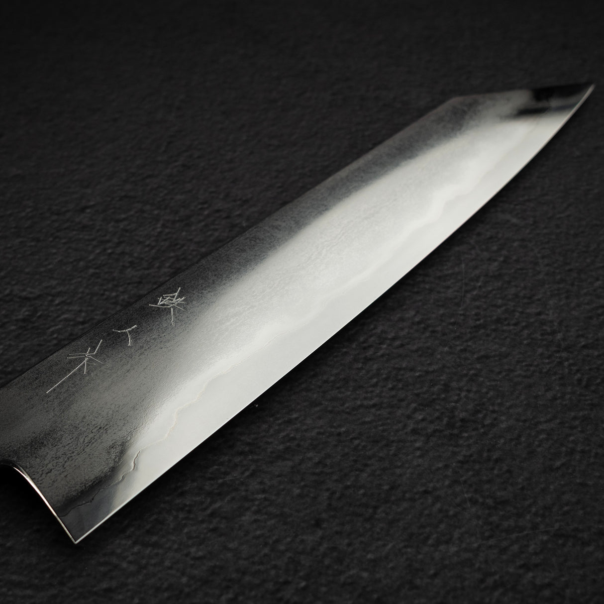 鐵人作 Ginsan Tanryusen(金屬流紋)K 型尖 Gyuto 240mm