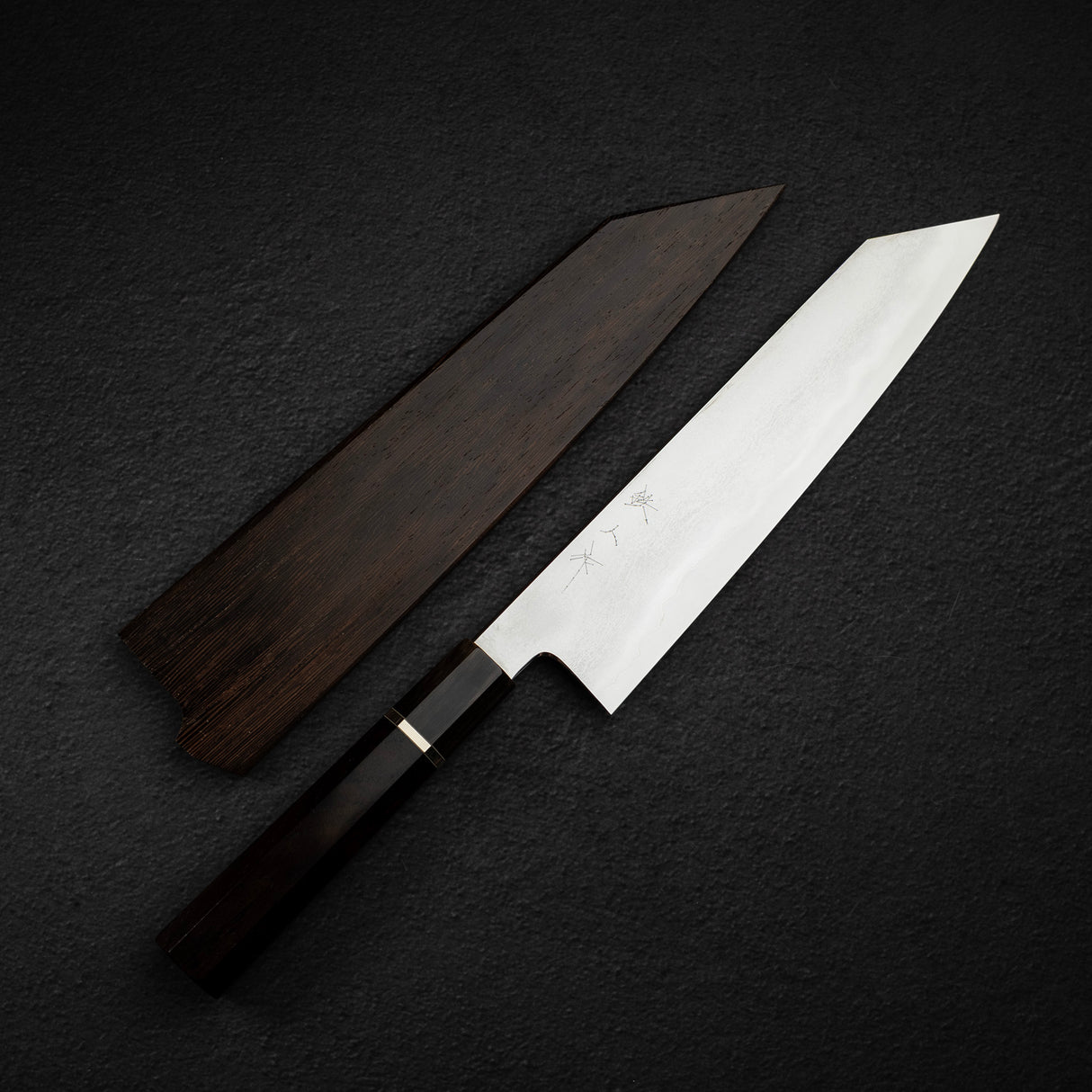 鐵人作 Ginsan Tanryusen(金屬流紋)K 型尖 Gyuto 240mm