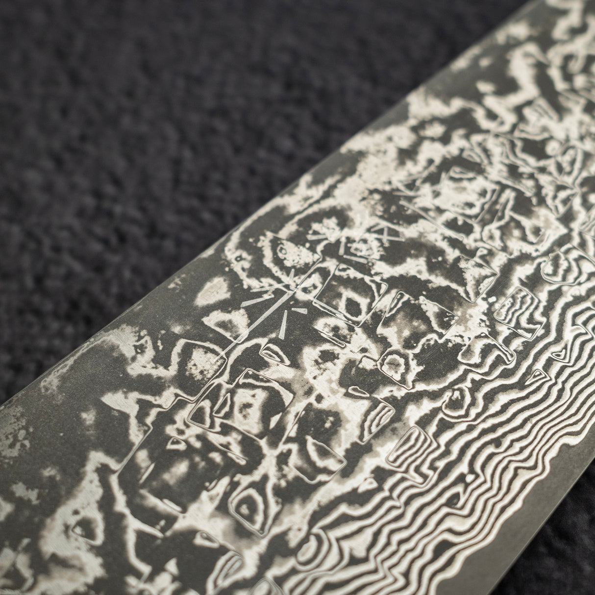 佐治武士 SG2 黑大馬士革三德刀 180mm 鐵木柄 + 非洲紫檀木鞘