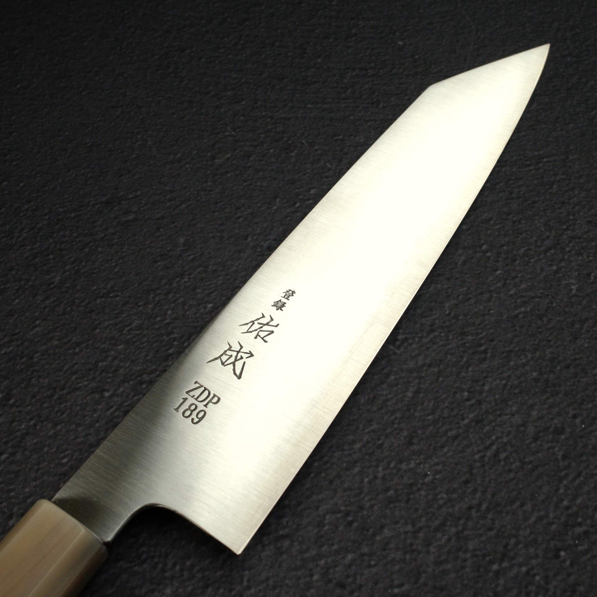 佑成 ZDP-189 Hairline 切付牛刀 210mm, 黑檀木 Handle with Blonde/Marble Ferrule