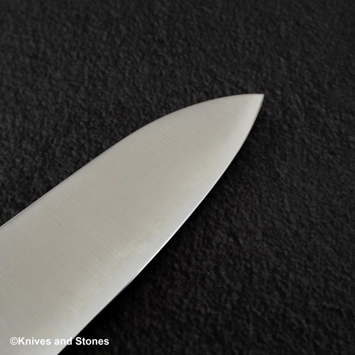 Hatstukokoro Hayabusa SG2 Migaki Santoku 180mm 黑色 Chacate