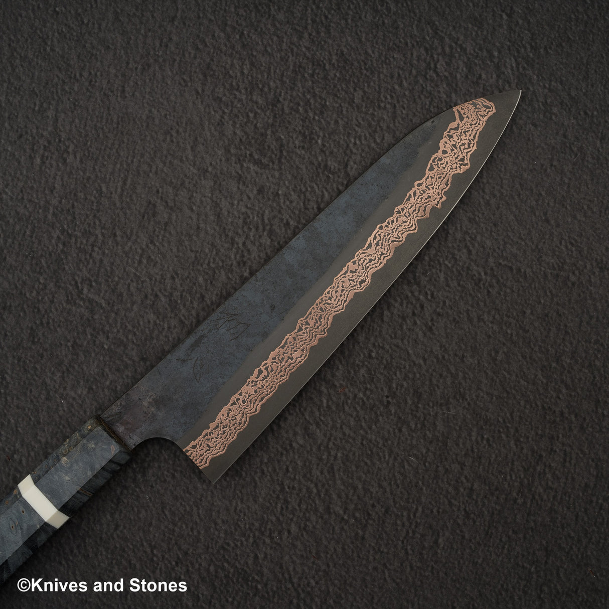 Hatsukokoro x Nigara Yorokobi SLD 銅大馬士革牛刀 210 毫米樺木手柄