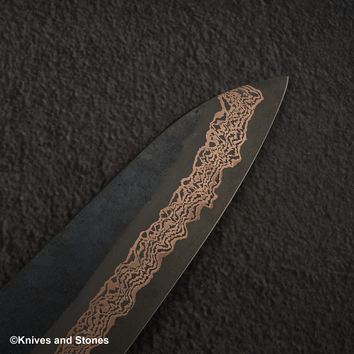Hatsukokoro x Nigara Yorokobi SLD 銅大馬士革牛刀 210 毫米樺木手柄