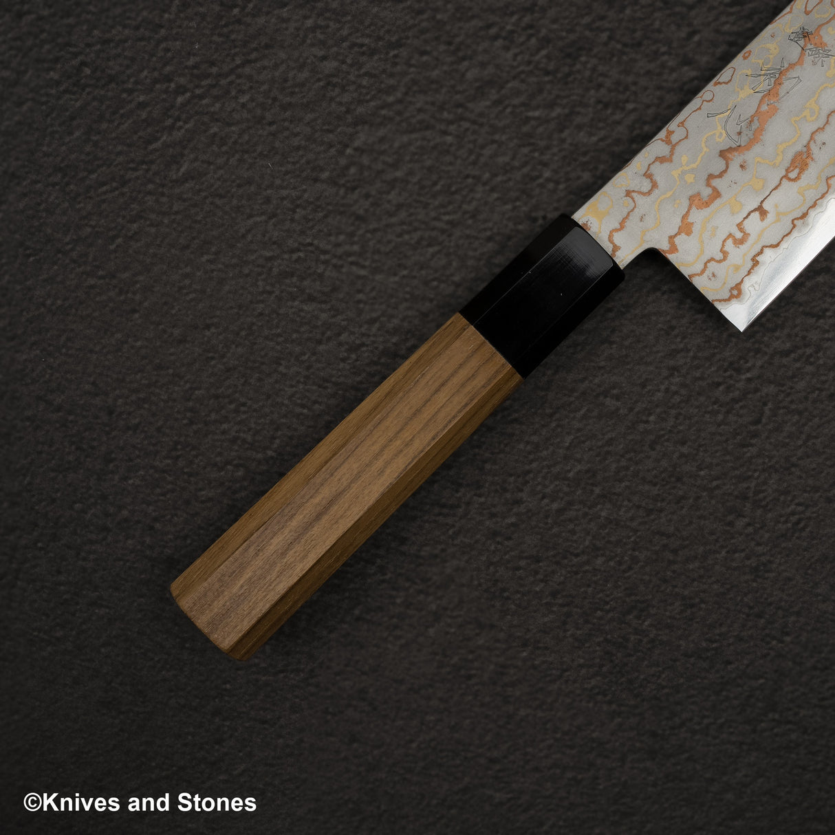 Hatsukokoro Hayabusa Blue 2 Rainbow Rainbow Damascus Santoku 180mm