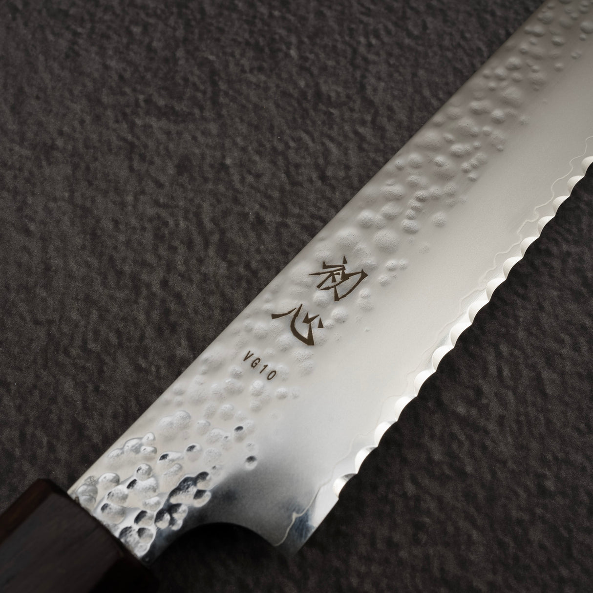 Hatsukokoro Hayabusa VG10 土目三麥麵包刀 210mm