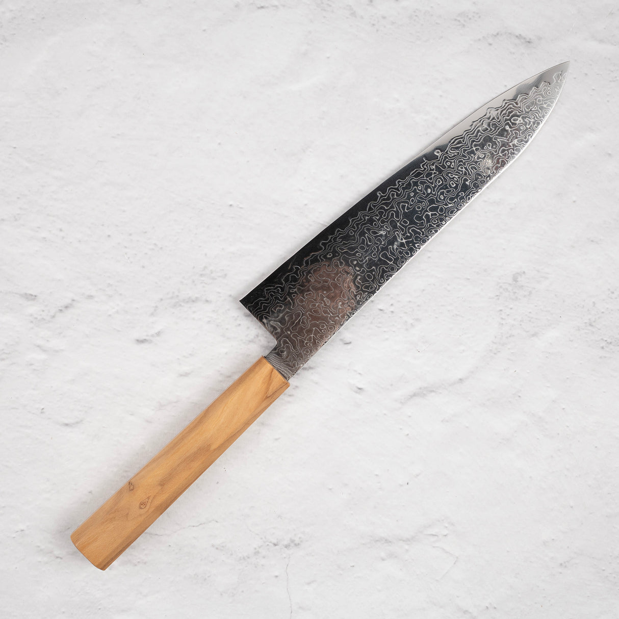 Hatsukokoro Ryuhyo SG2 大馬士革牛刀 210 毫米刀鞘,橄欖木手柄