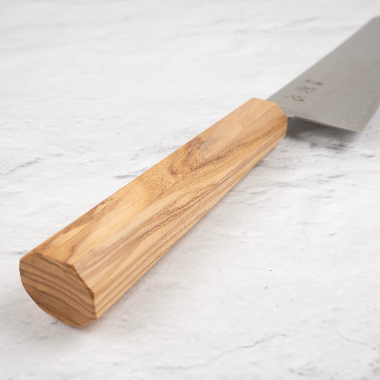 Hatsukokoro Ryuhyo SG2 大馬士革 K 尖 Gyuto 240 毫米刀刃,含橄欖木手柄