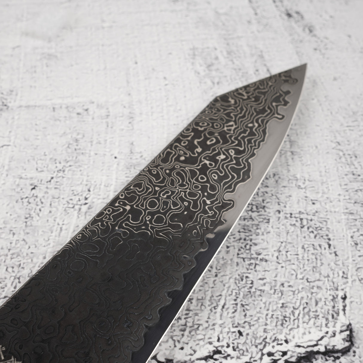 Hatsukokoro Ryuhyo SG2 Black Damascus K-tip Gyuto 210mm Ebony