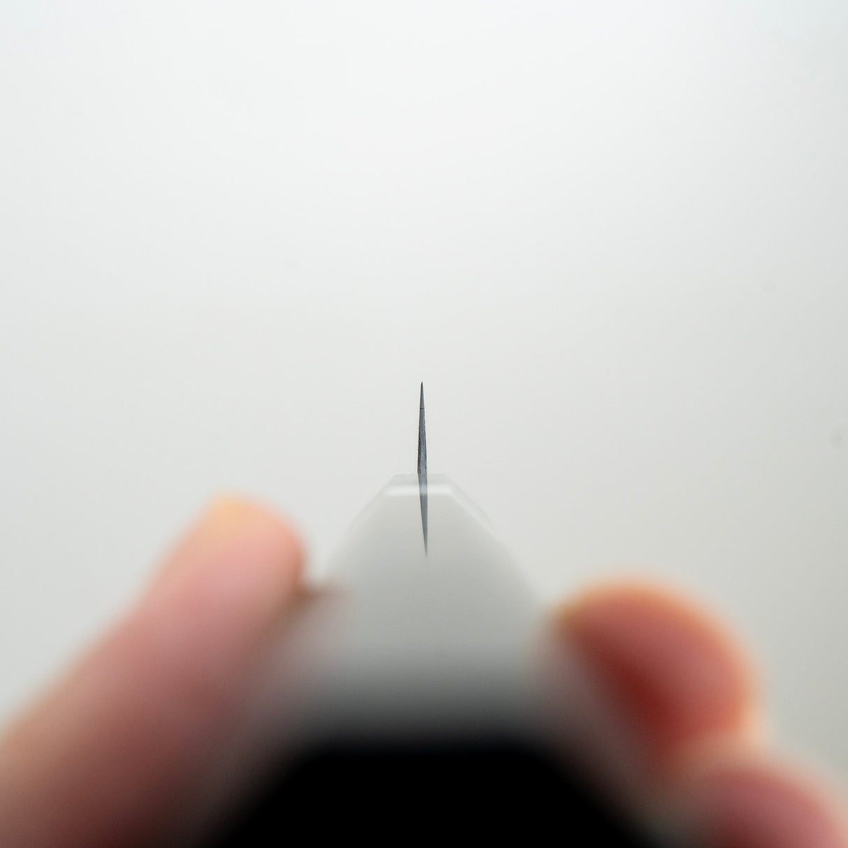 Hatsukokoro Saihyo SG2 Kurozome 黑色大馬士革 Petty 150mm 樺木手柄