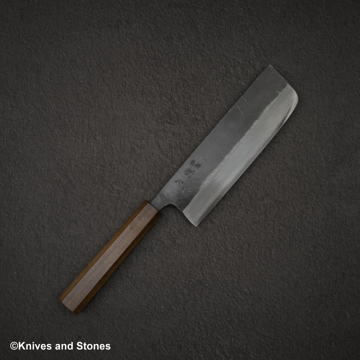 Hatsukokoro Kumokage Blue 2 Kurouchi Damascus Nakiri 165mm Black Chacate