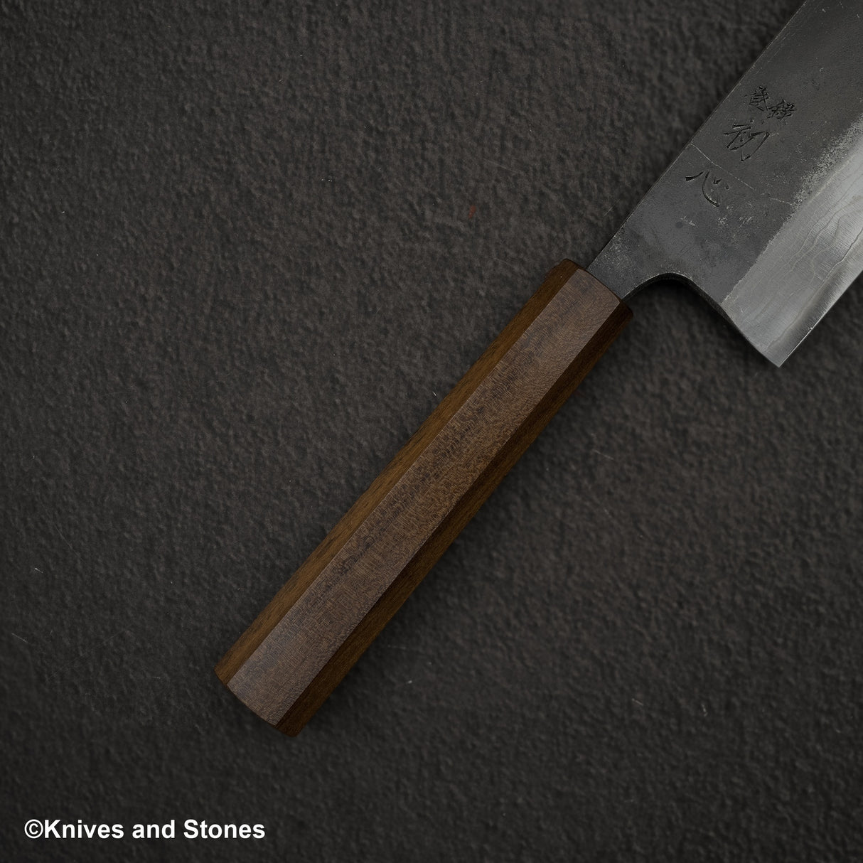 Hatsukokoro Kumokage Blue 2 Kurouchi Damascus Nakiri 165mm Black Chacate