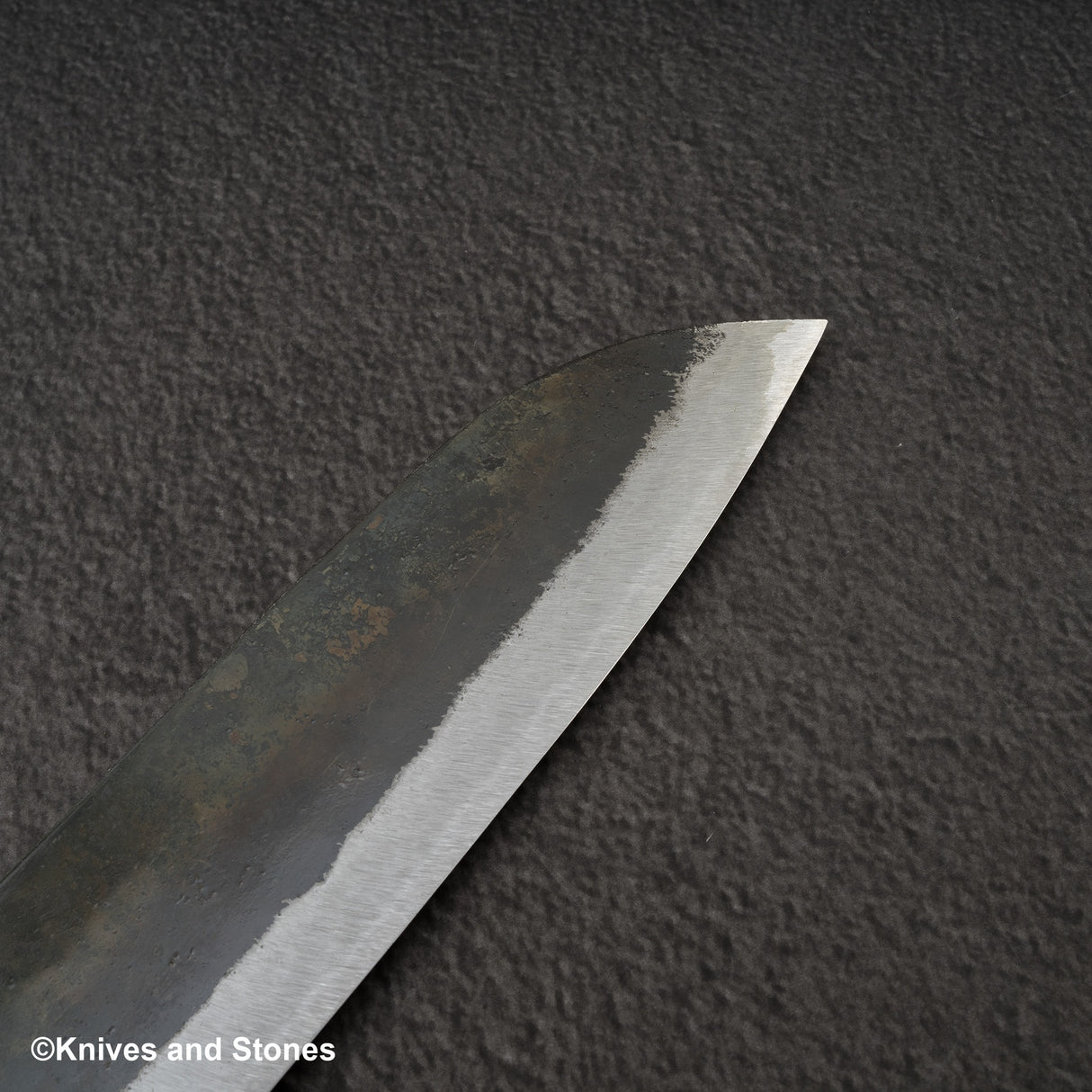 Hatsukokoro Kurokuma Blue 2 Kurouchi Santoku 165mm