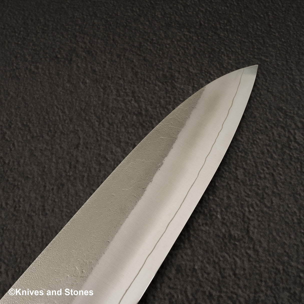 Hatsukokoro x Yoshikane SKD Nashiji Gyuto 240毫米加高,帶磁力保護裝置