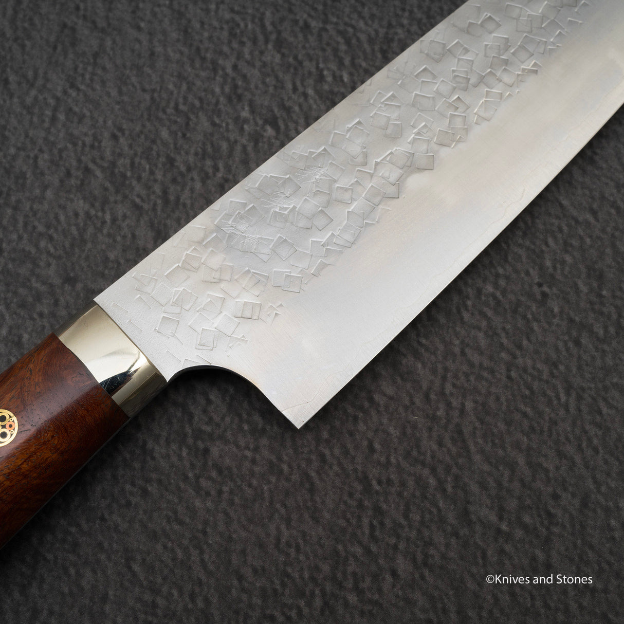 加藤佳美 SG2 Minamo Ktip Santoku 180mm Amboyna Burl Western SP