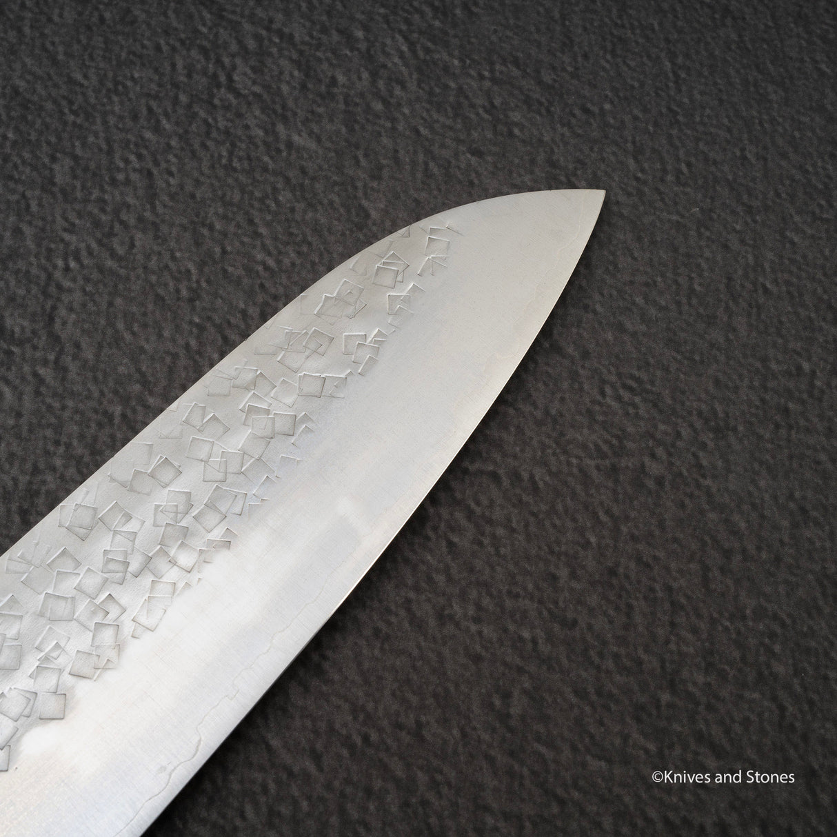 加藤佳美 SG2 Minamo Ktip Santoku 180mm Amboyna Burl Western SP
