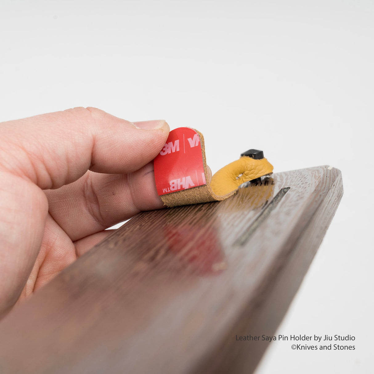 Leather Saya Pin Holder with Pin