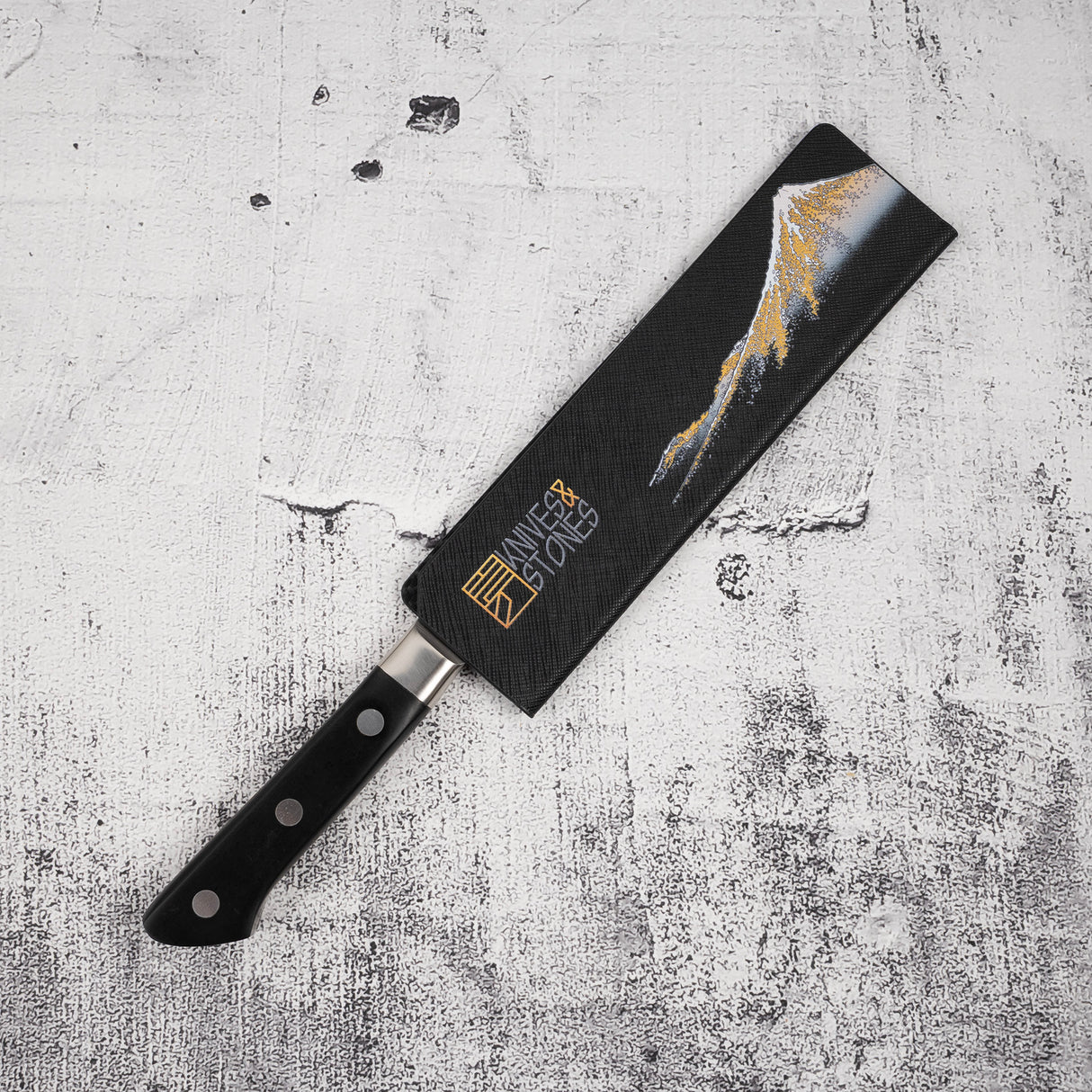 磁性刀護套,刀刃長度可達 20 厘米