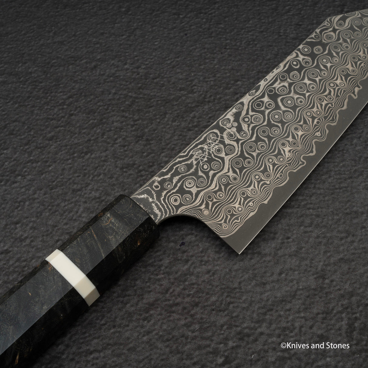 Nigara Anmon(暗紋)SG2 雨滴大馬士革文化 180 mm Brich Burl 手柄