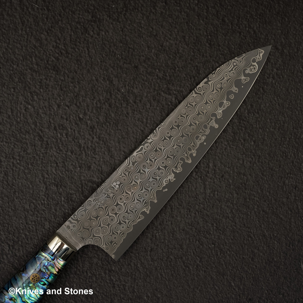 Nigara Anmon(暗紋)SG2 雨滴大馬士革 Gyuto 210 毫米珍珠母貝鑲嵌手柄