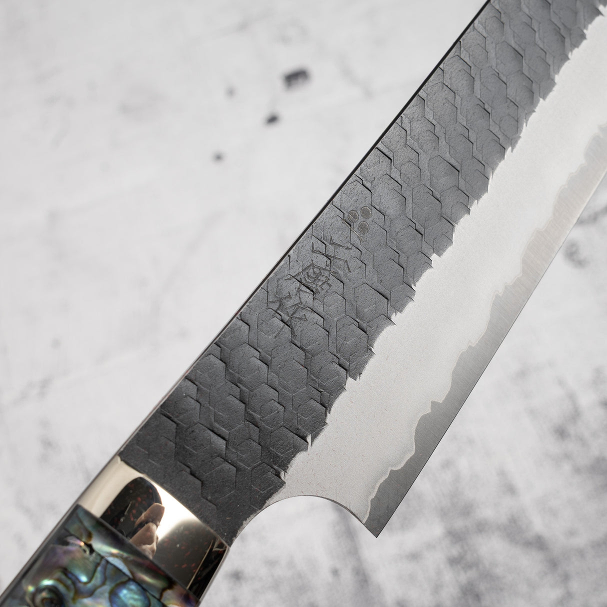 二唐 SG2 珍珠母 魚尾型筋引 300mm 黑打槌目