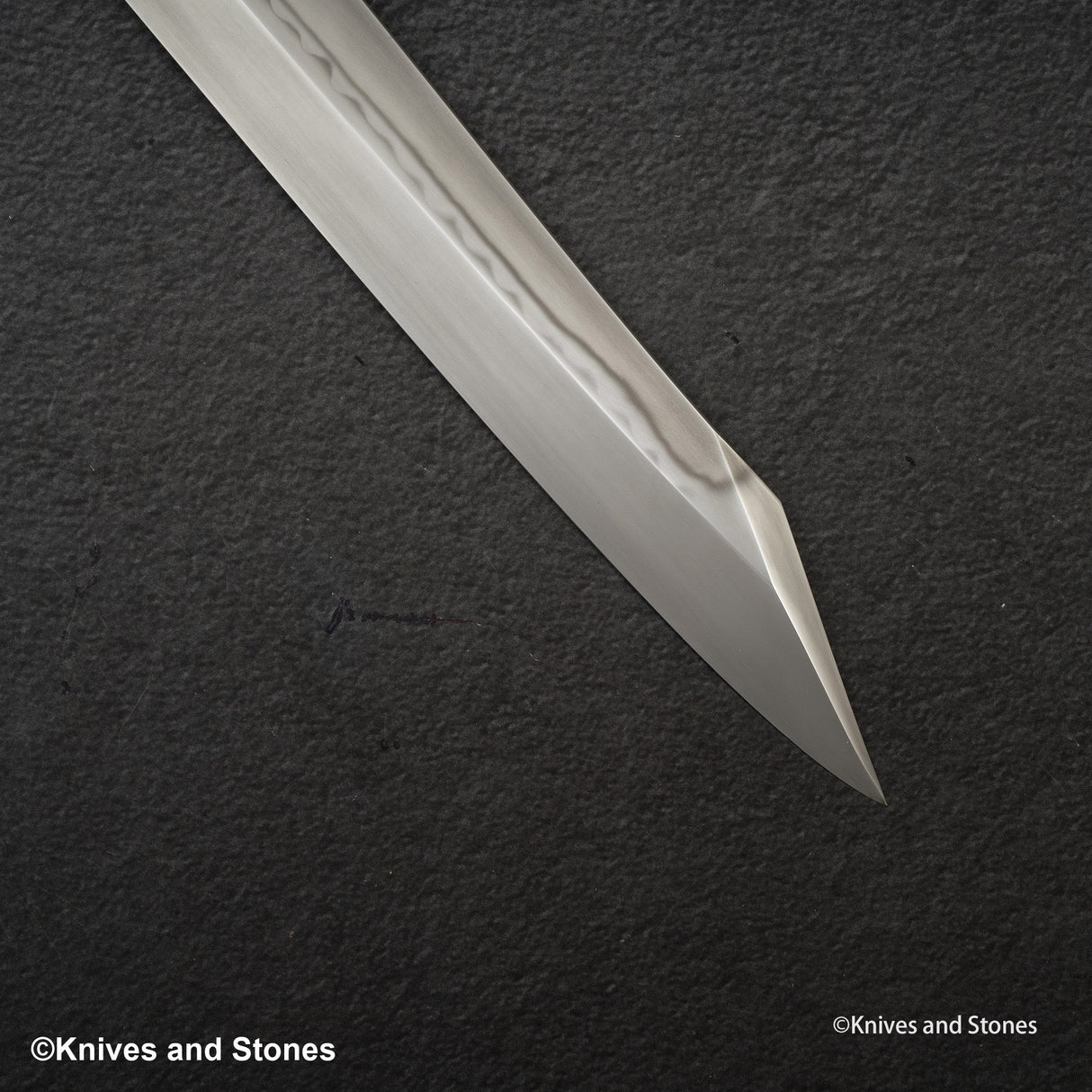 Nigara Blue 2 Honyaki Dual Hamon 柳葉切助 300mm