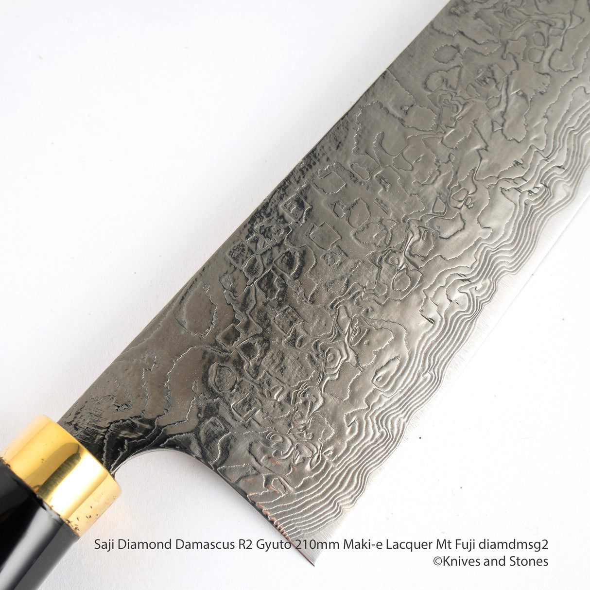 Saji R2 Diamond Damascus Gyuto 210mm, Mt Fuji Maki-e Lacquered Saya and Handle Set