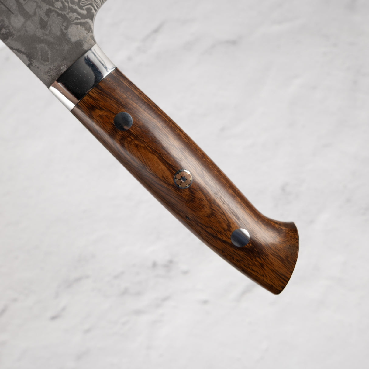 Takeshi Saji 黑色大馬士革三德 180 毫米 SG2 鐵木