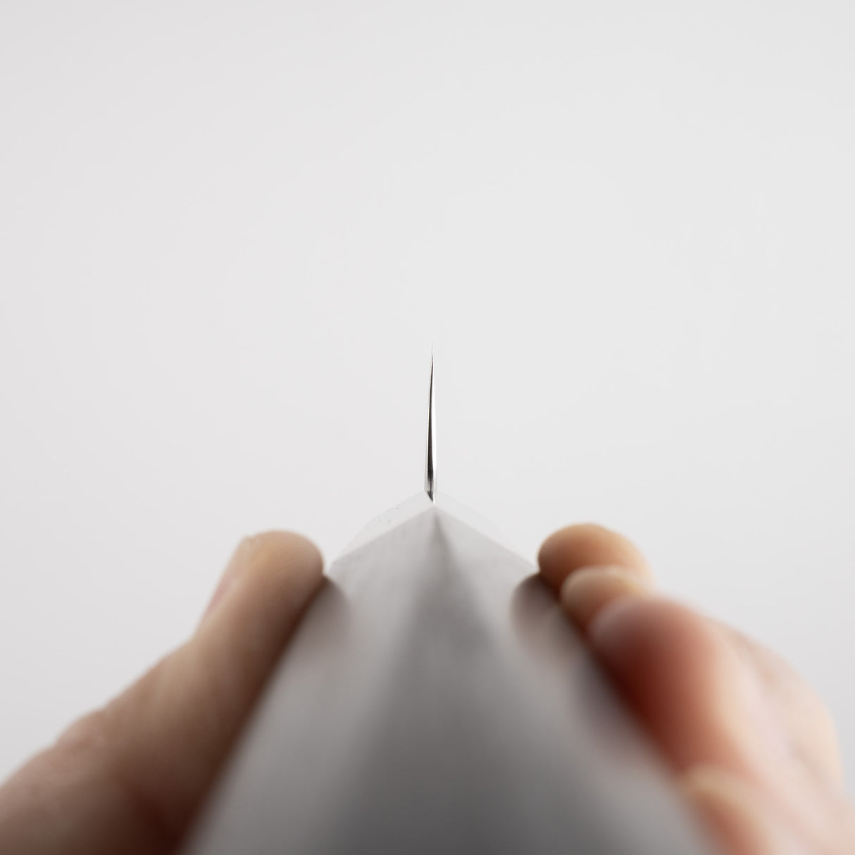 Mcusta Zanmai Hybrid VG10 Sujihiki 240mm