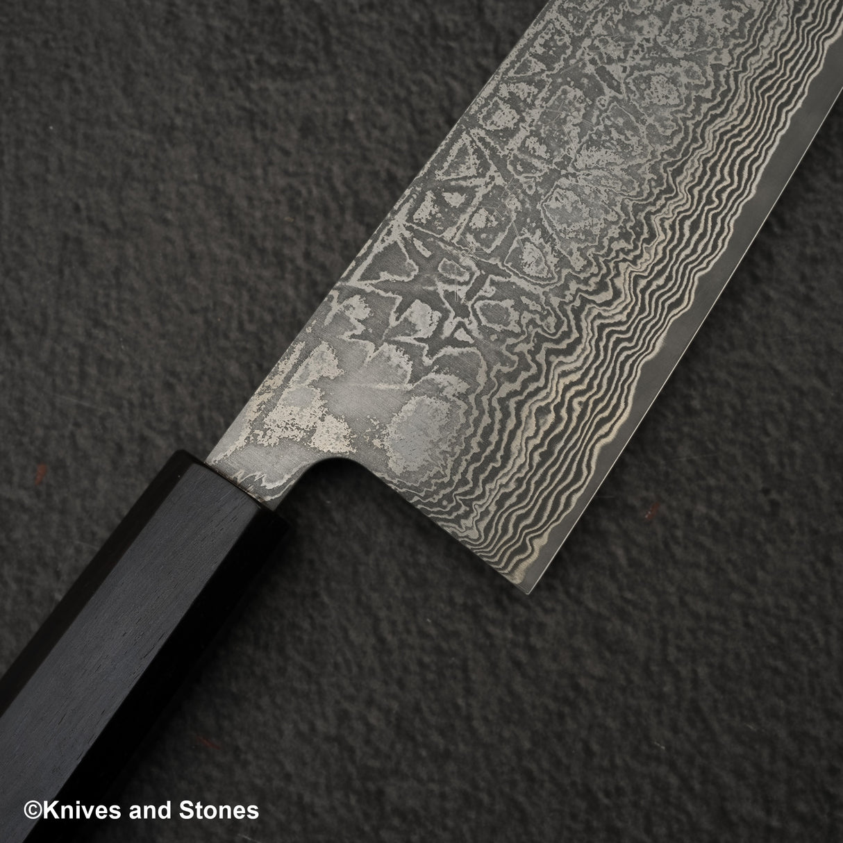 Shiro Kamo 黑雲 SG2 黑色大馬士革牛刀 210mm 烏木