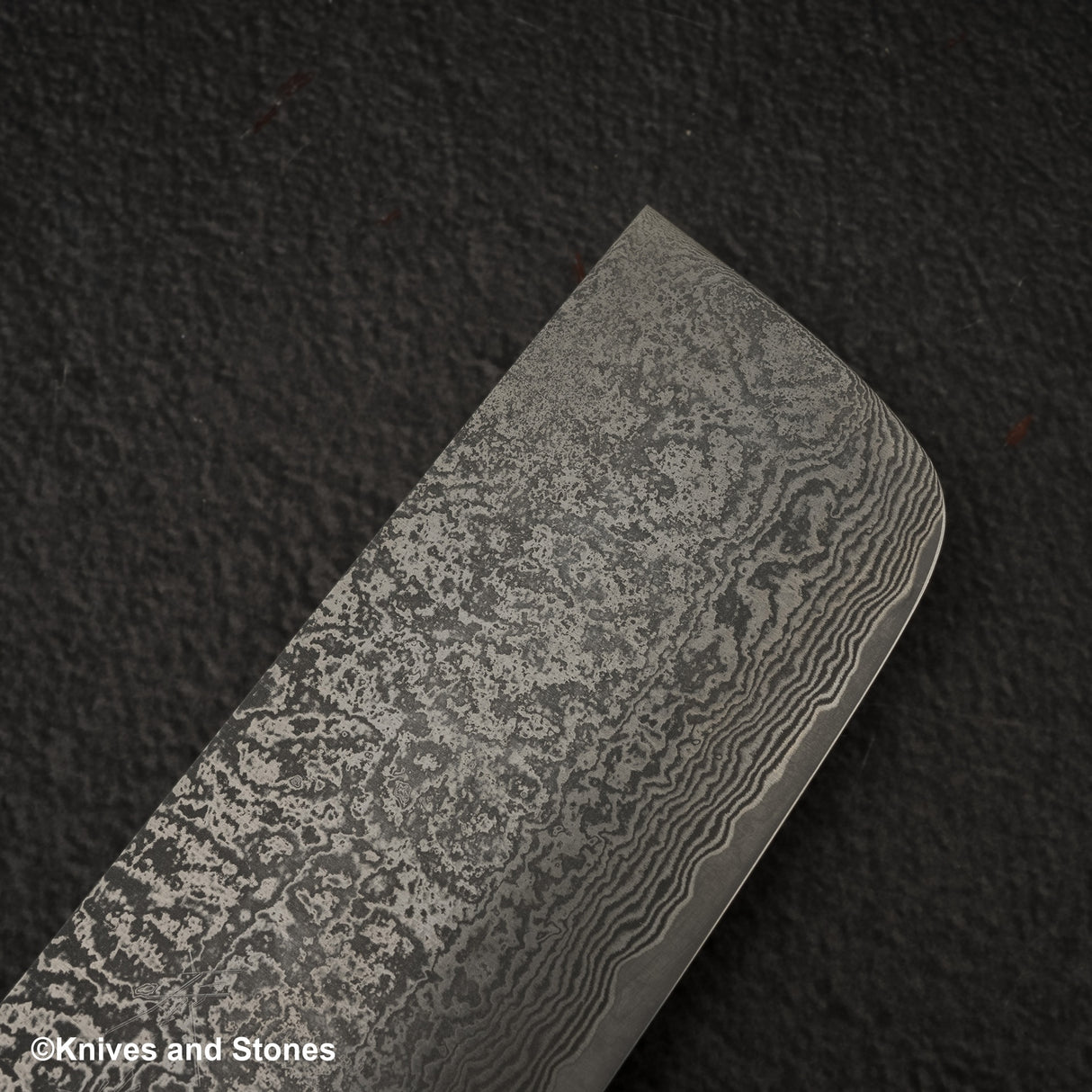 Shiro Kamo Kurokumo SG2 Black Damascus Nakiri 180mm Ebony