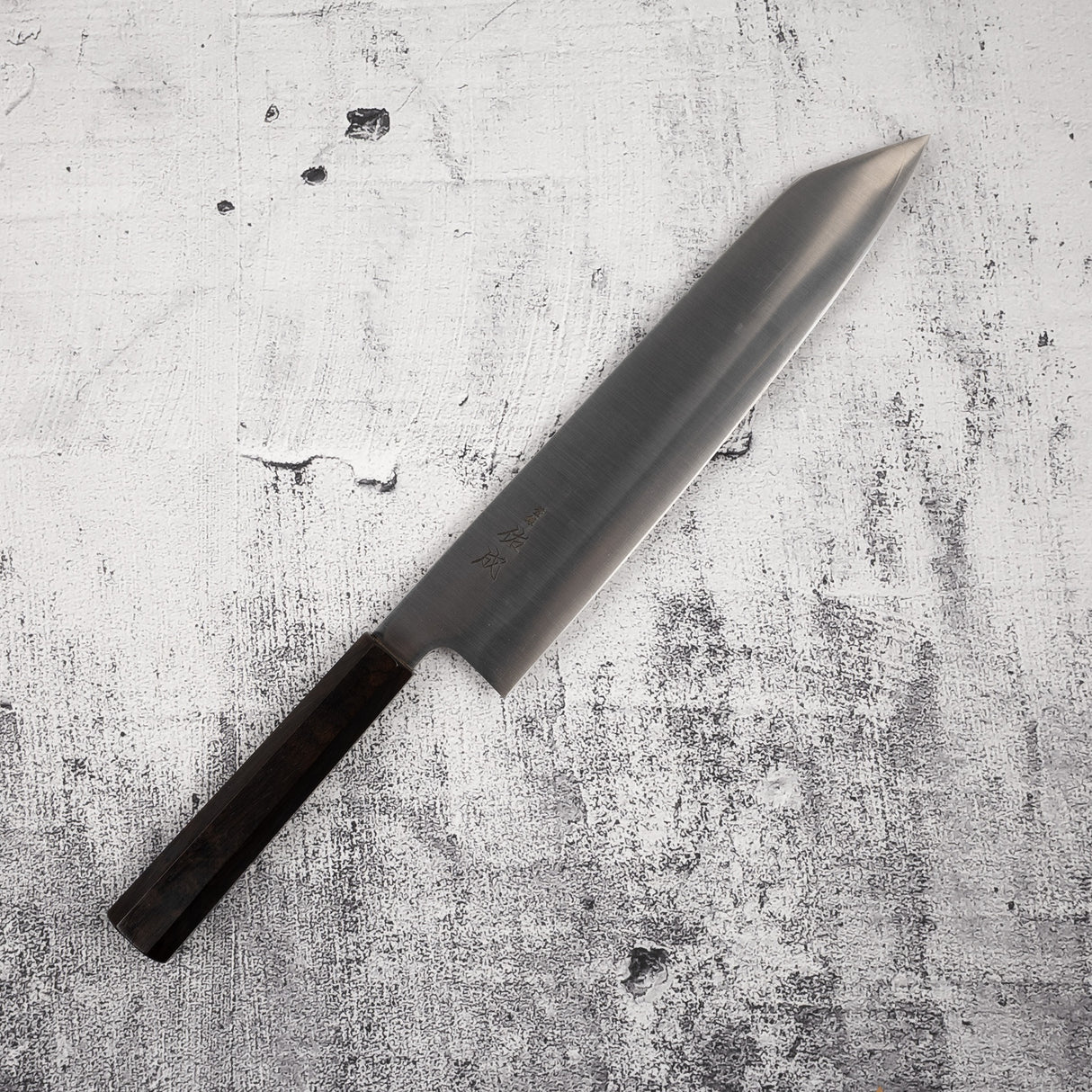 佑成 SG2 髮絲紋 K-tip 牛刀 270mm 黑檀木柄