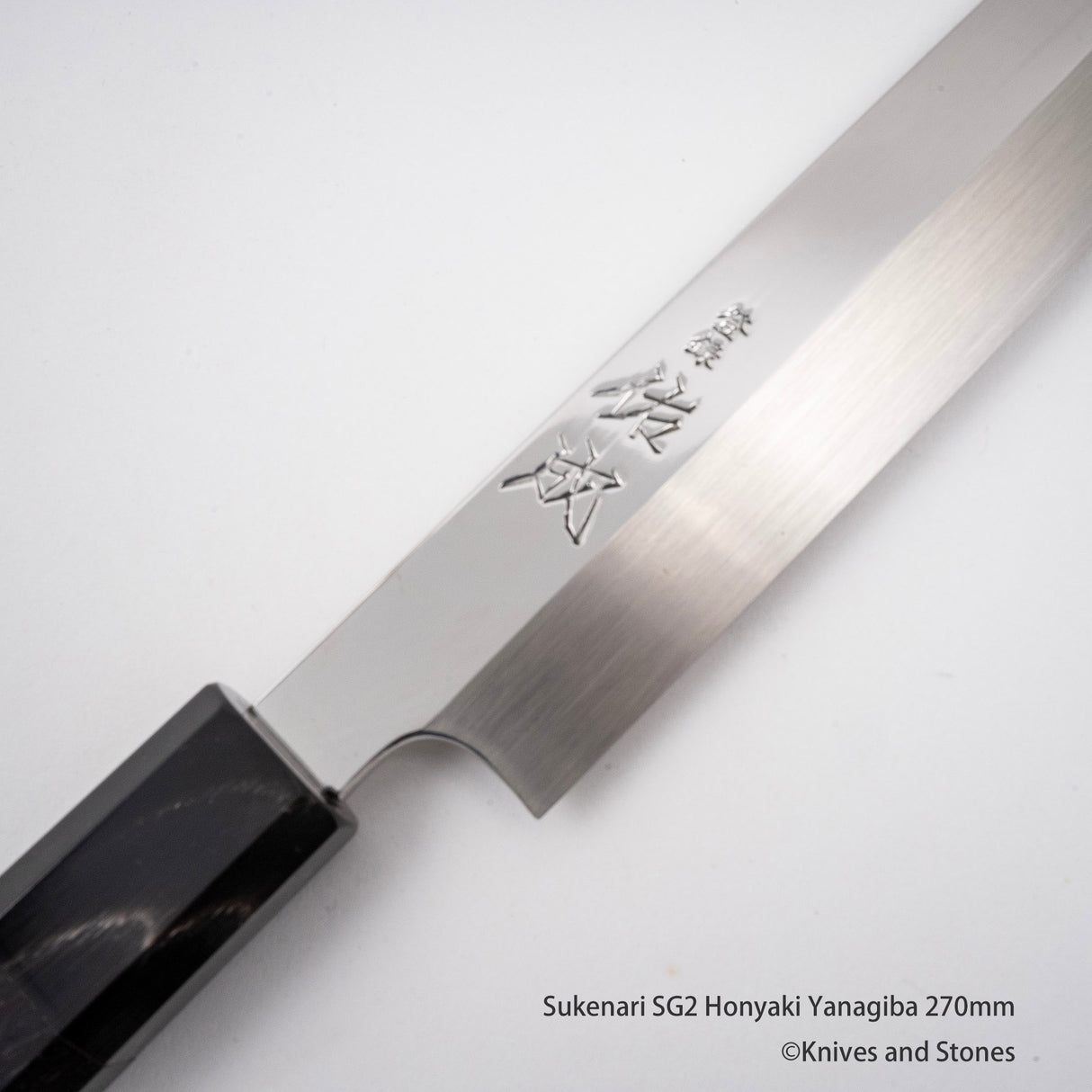Sukenari SG2 Honyaki Yanagiba 270/300 mm 與 Saya