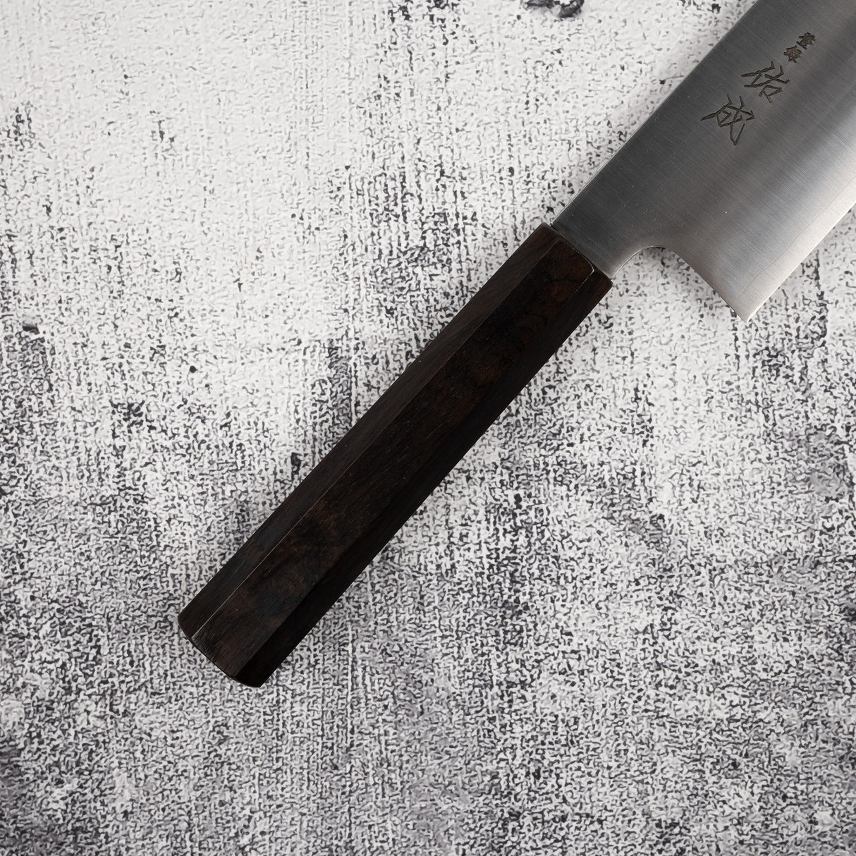 佑成 SG2 髮絲紋 K-tip 牛刀 270mm 黑檀木柄