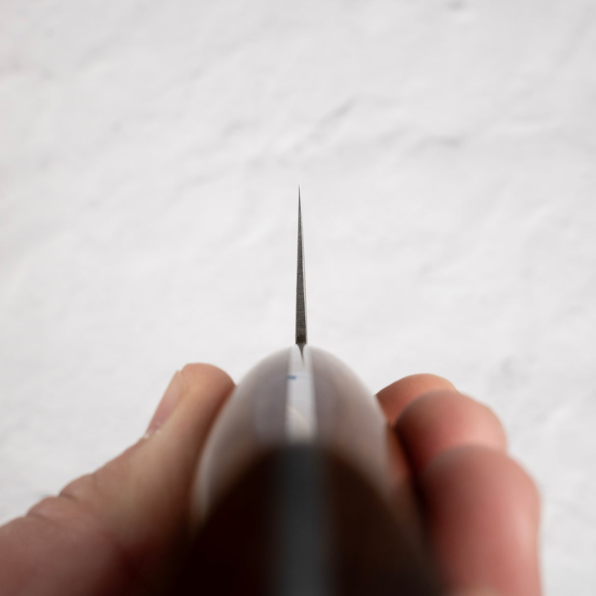 Tanaka R2 蝕刻黑色大馬士革三德刀 165 毫米鐵木手柄