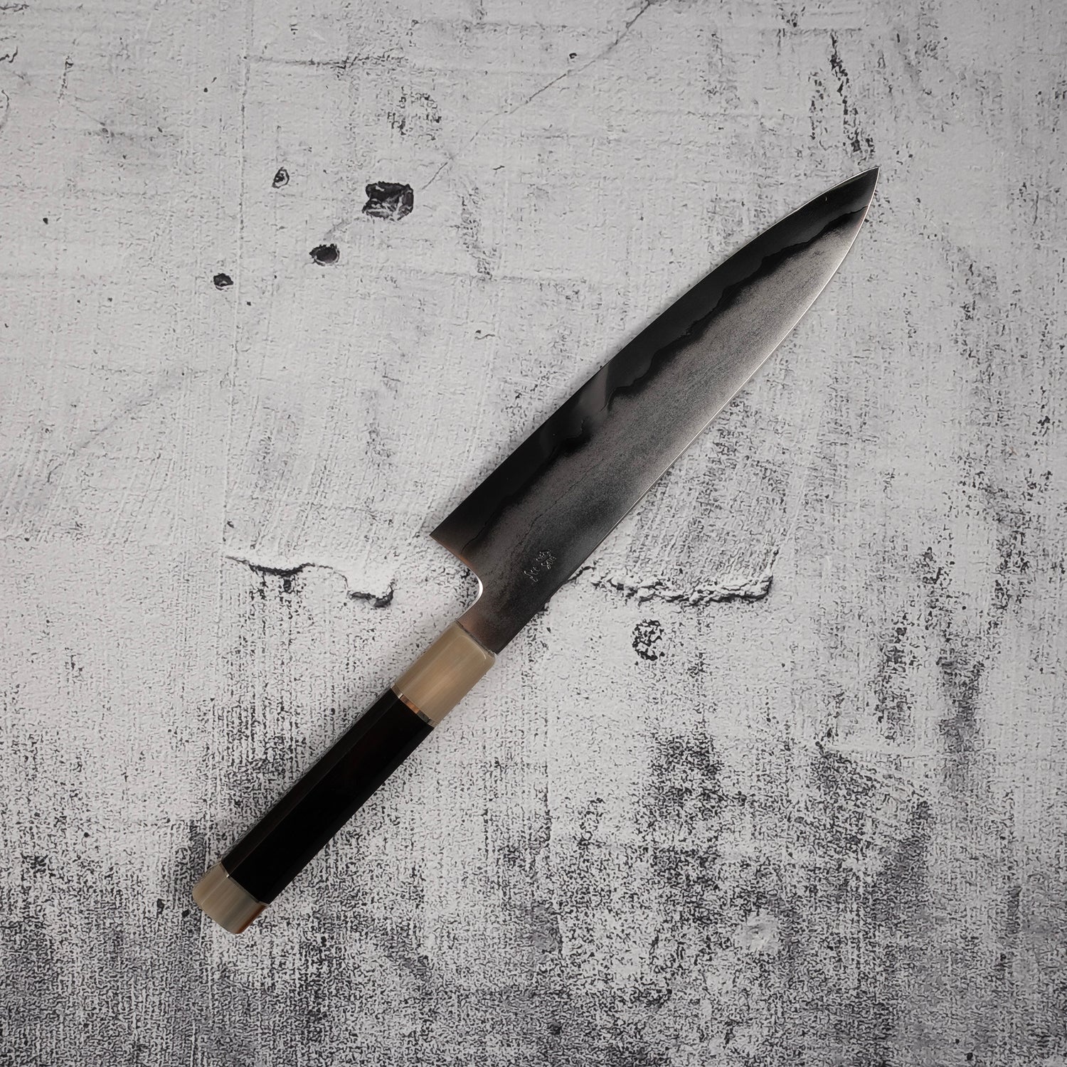 鐵人作銀三丹流線(金屬流)牛刀 210mm