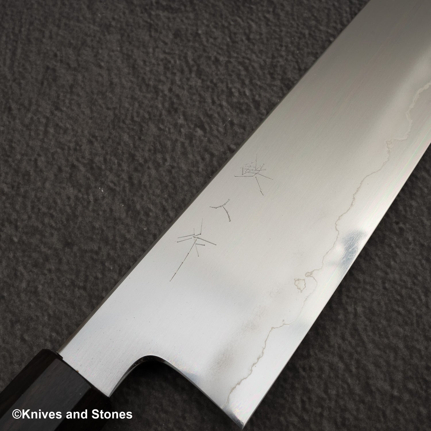 Tetsujin Ginsan Ukiba K-tip Gyuto 240mm Ebony Handle