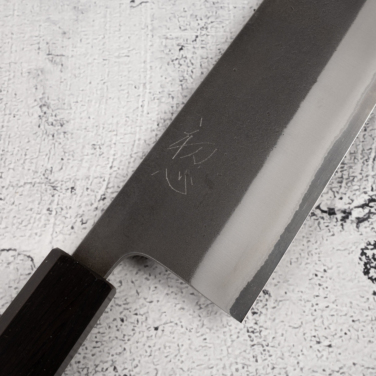吉金 White 2 KU 梨地菜切 165mm 不鏽鋼夾層 黑檀木柄 by Hatsukokoro