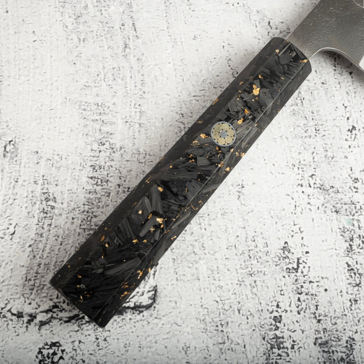 吉金 白二號 KU 梨地 K-tip 牛刀 210mm 不鏽鋼夾層 黑檀木柄 初心