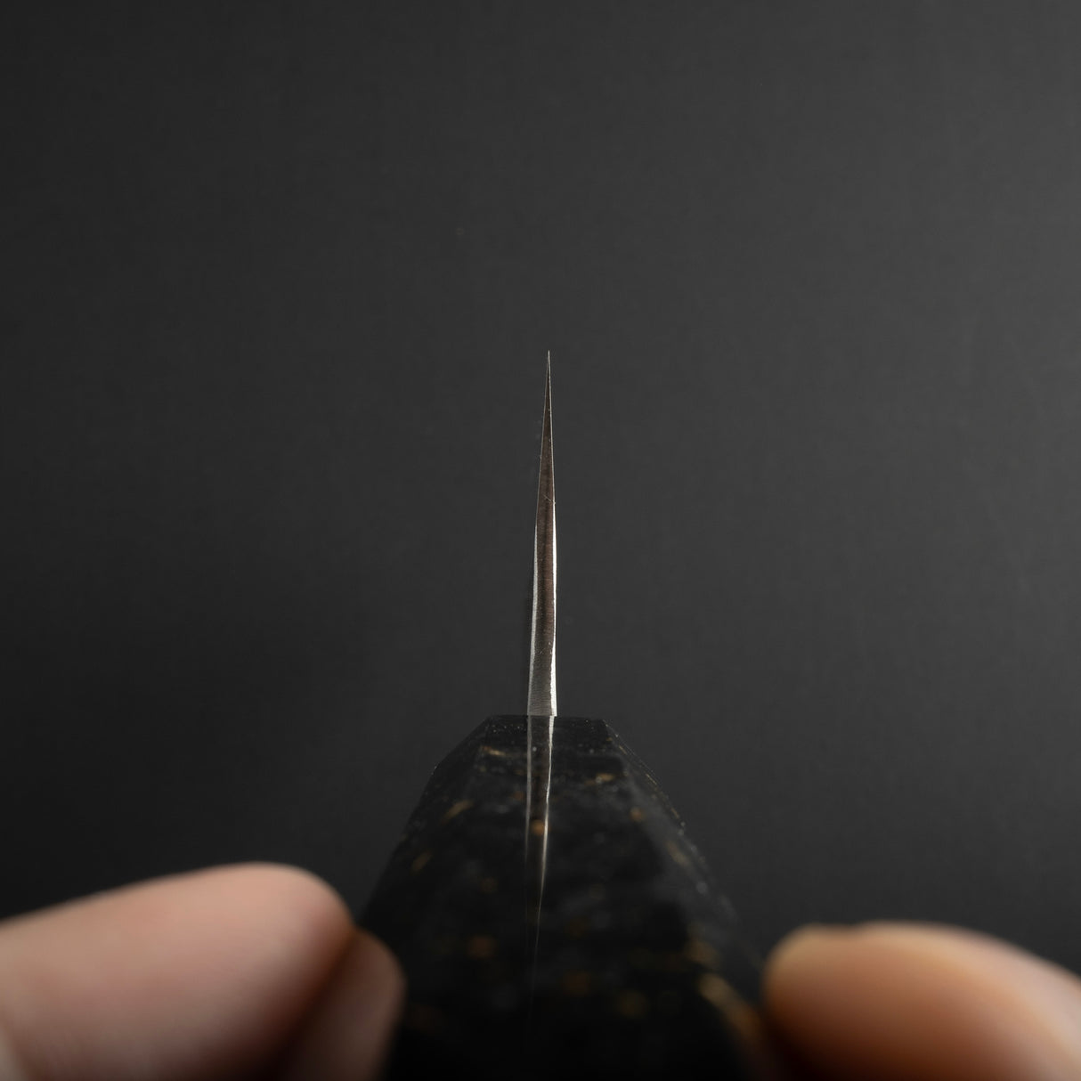 吉金 白二號 KU 梨地 K-tip 牛刀 210mm 不鏽鋼夾層 黑檀木柄 初心