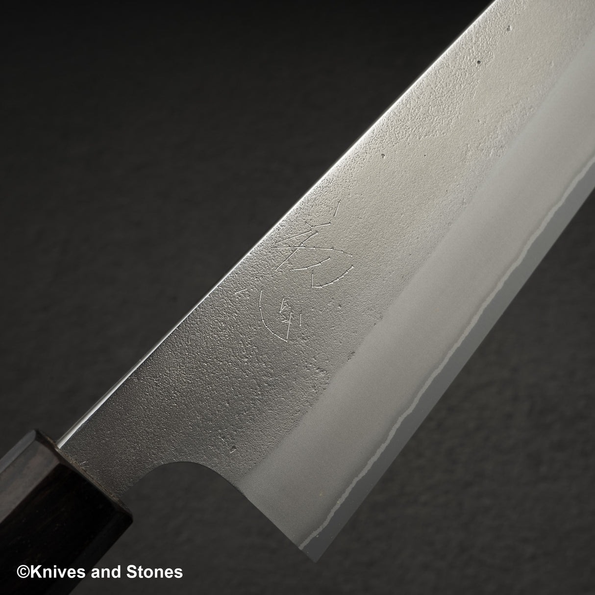 Yoshikane White 2 Nashiji K-tip Gyuto 210mm 不鏽鋼包覆烏木手柄