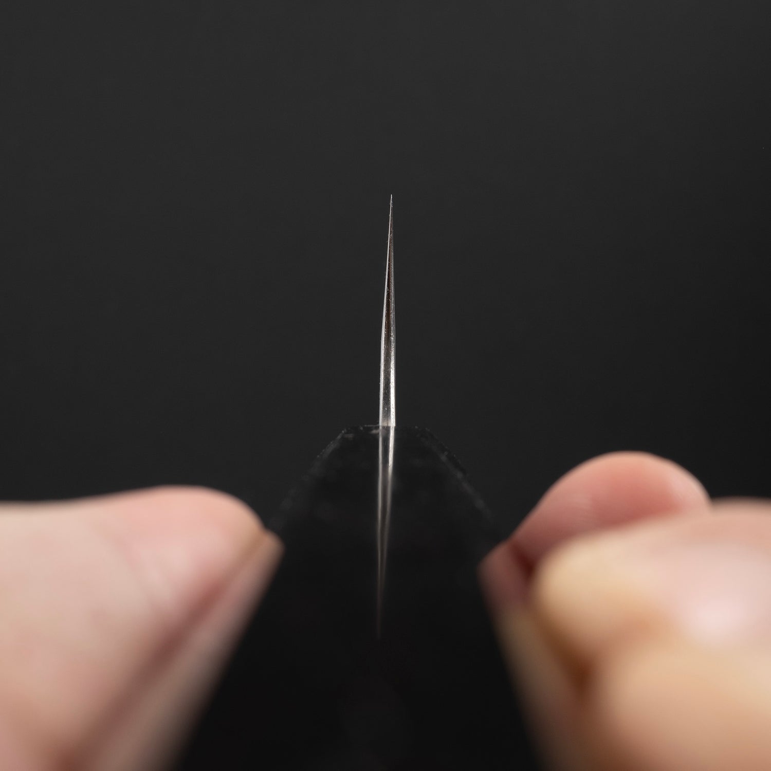 加藤義實鍛造銀三槌目牛刀 210mm