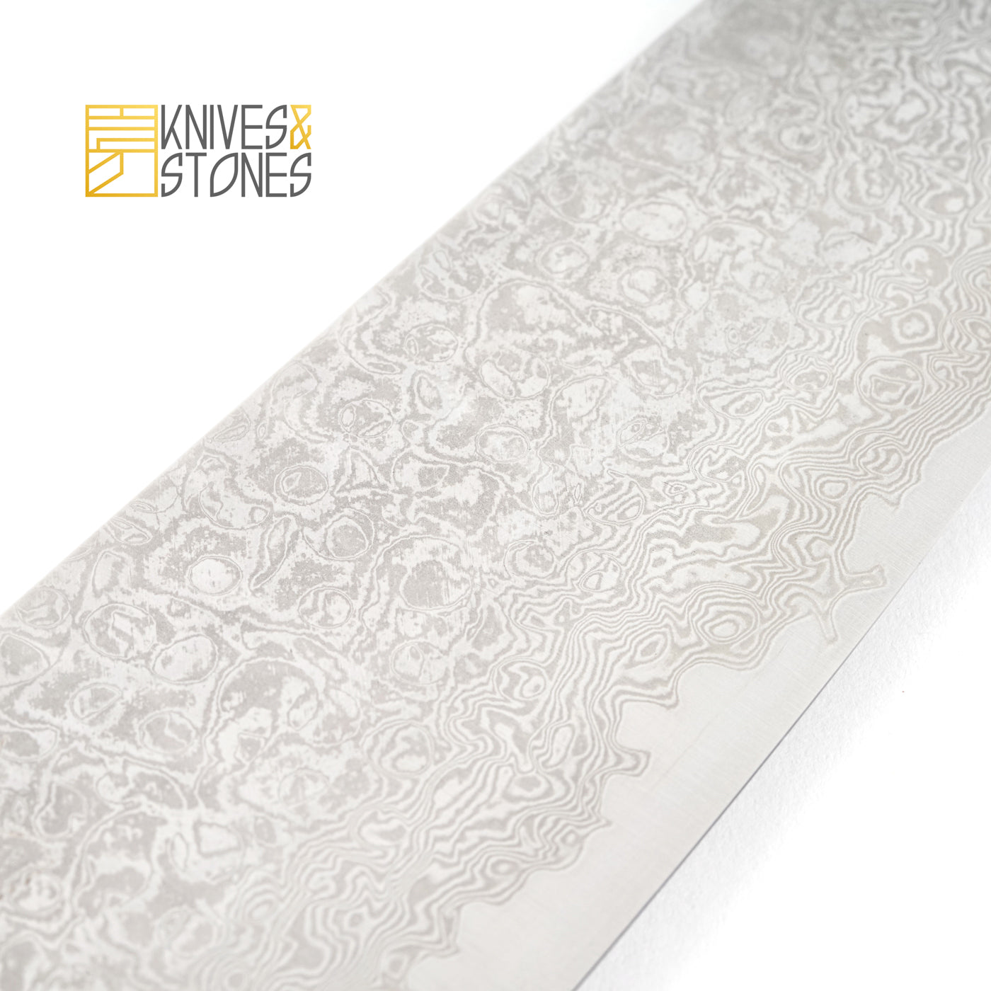 Hatsukokoro Ginsan 大馬士革 Tsuchime Nakiri 170 毫米,柚木手柄,由 Yoshihiro Yauji 設計