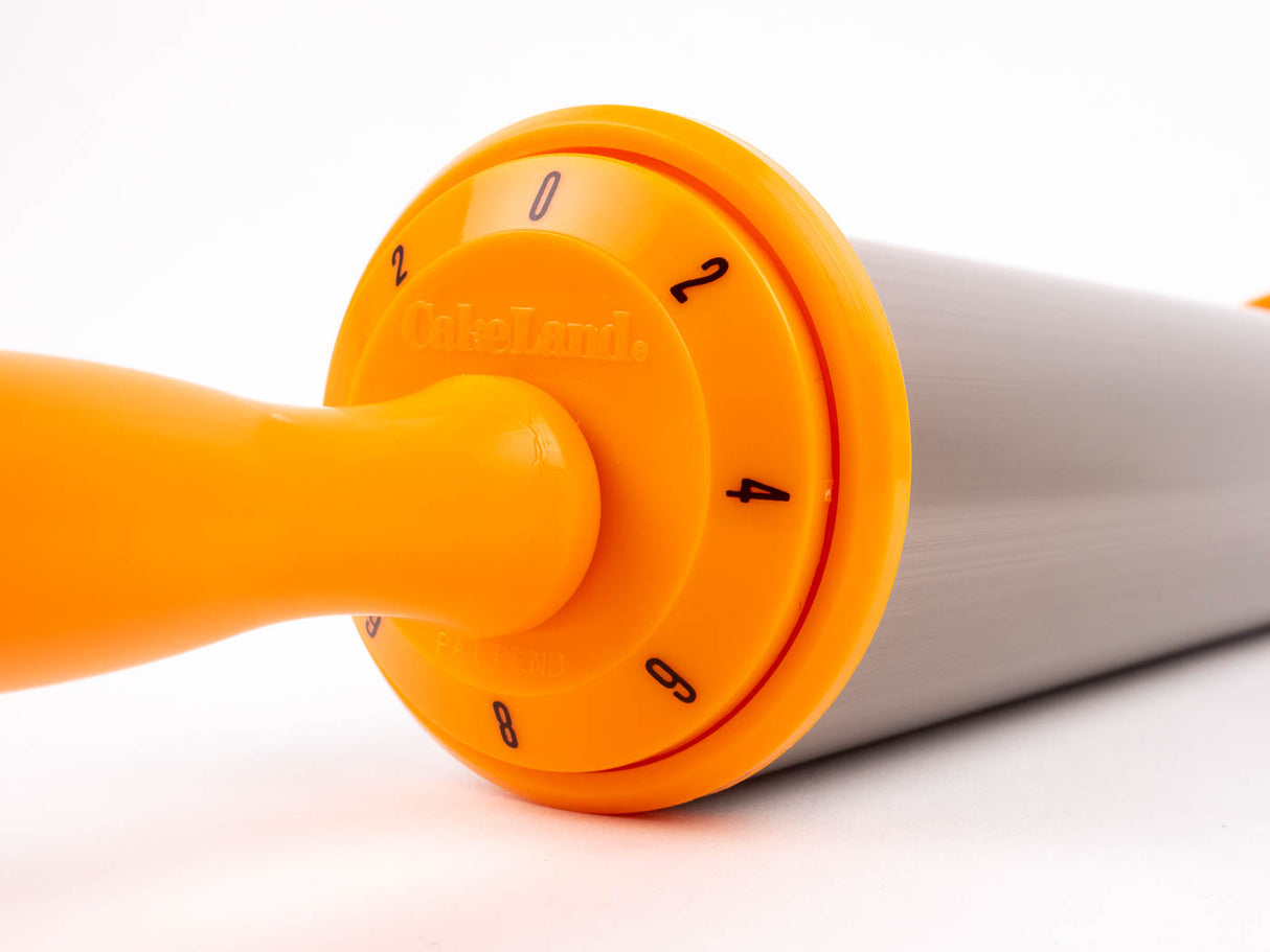 Cakeland 高度可調擀麵杖(麵團/翻糖擀麵杖)由 TigerCrown 製造