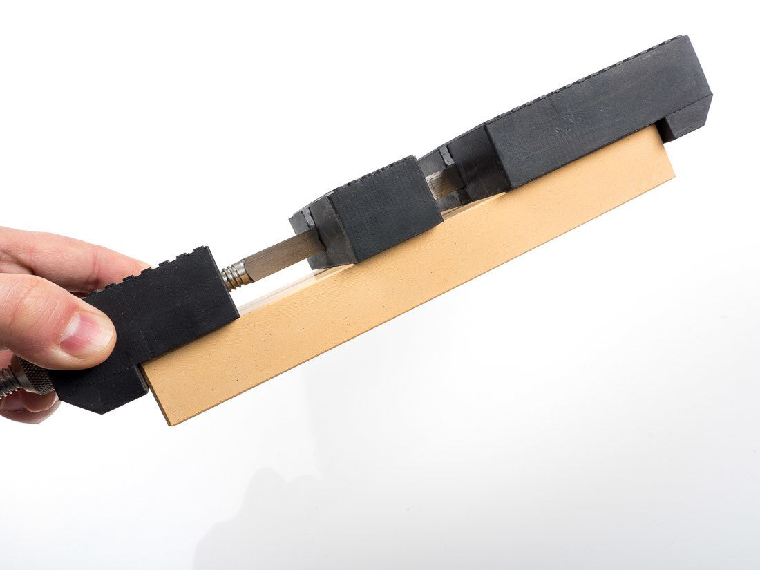 SUEHIRO 高級磨刀石支架 - 磨刀架 #32